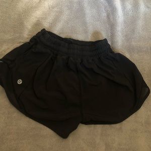 Lululemon Hotty Hot Shorts Size 2